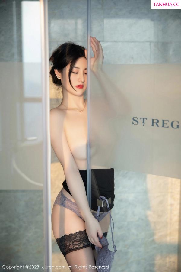 陈诗诗 诗诗 [XiuRen]高清写真图 2023.03.01 No.6343 诗诗kiki 美腿黑丝第64张图片
